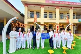 Trao tặng khu vui chơi thể chất cho TH Đồng Mai 2: Lan tỏa giá trị thiện nguyện