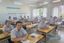 Chiều nay, gần 143.000 thí sinh Thành phố Hồ Chí Minh bắt đầu làm thủ tục thi tốt nghiệp THPT