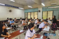 Thi tuyển sinh lớp 10 công lập ở TPHCM: 600 thí sinh vắng trong ngày làm thủ tục