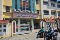 HS làm bài điểm cao, thầy giáo THPT Lê Thánh Tôn hỏi có chép bài của bạn không?