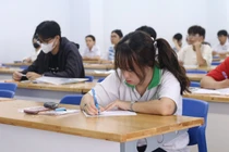 Nhiều học sinh bị mất 30 phút làm bài thi đánh giá năng lực của ĐHQG TP.HCM