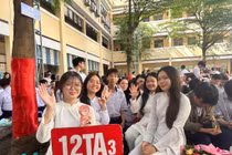 Thầy hiệu trưởng nhắn gửi học sinh lớp 12 trước ngày rời xa trường: “Bình tĩnh trước áp lực”