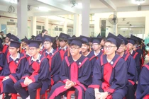 Trước ngày thi vào 10, hiệu trưởng mong HS có tinh thần "bông cỏ lau trong gió"