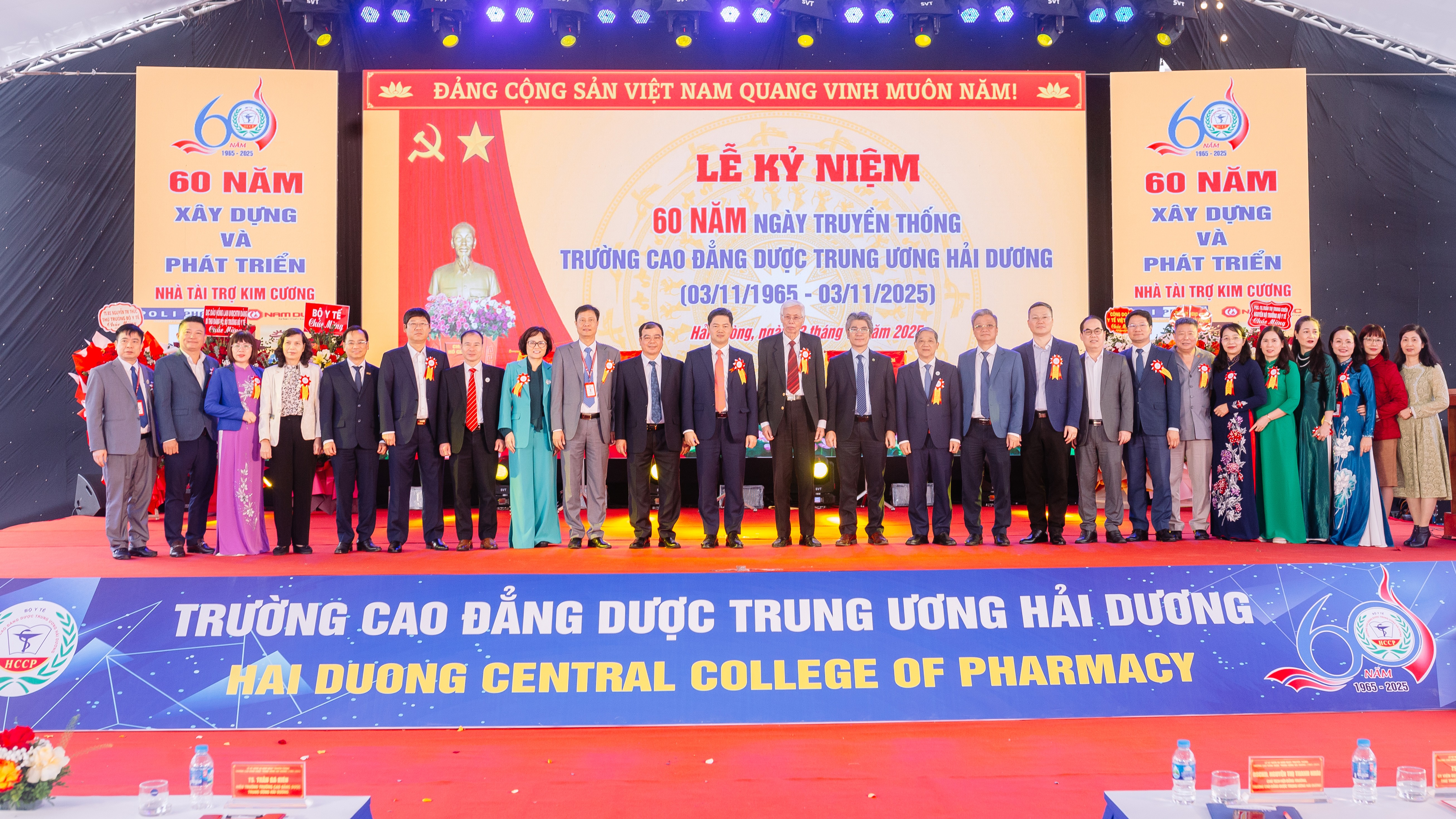 Trường Cao đẳng Dược Trung ương Hải Dương tổ chức Lễ kỷ niệm 60 năm Ngày truyền thống