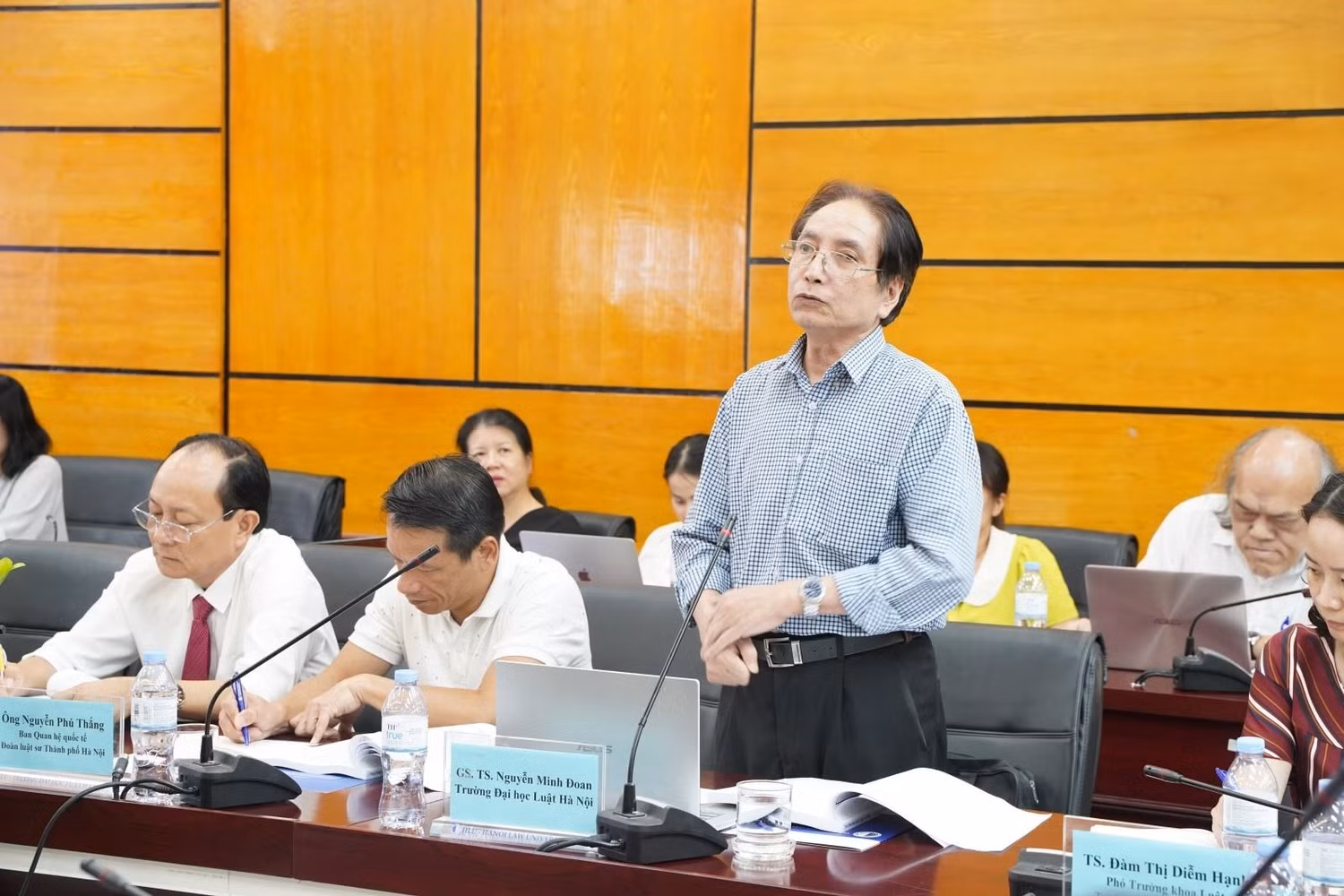 Giáo sư, Tiến sĩ Nguyễn Minh Đoan - Nguyên Phó trưởng khoa Khoa Pháp luật Hành chính - Nhà nước, Trường Đại học Luật Hà Nội. Ảnh: research.hlu.edu.vn.