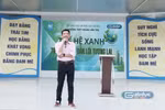 Nhà văn Hoàng Anh Tú là diễn giả tại hội thảo.