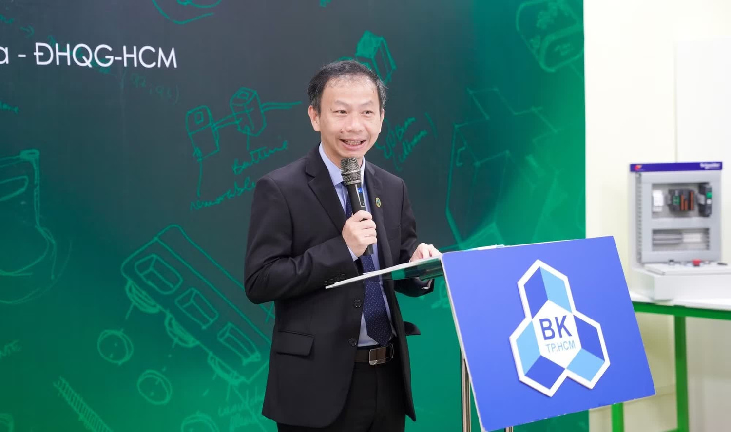 Phó Giáo sư, Tiến sĩ Phạm Trần Vũ - Phó Hiệu trưởng Trường Đại học Bách khoa, Đại học Quốc gia Thành phố Hồ Chí Minh. Ảnh: Website nhà trường.