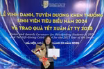 Nữ sinh Hà Tĩnh tốt nghiệp thủ khoa ngành Kinh doanh quốc tế, VNU-IS với GPA 3.85/4.0