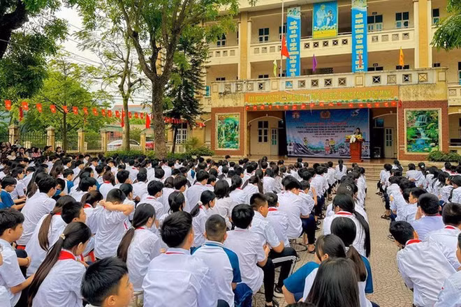 Rà soát các cơ sở giáo dục quy mô lớn, nhất là 114 cơ sở có trên 100 lớp