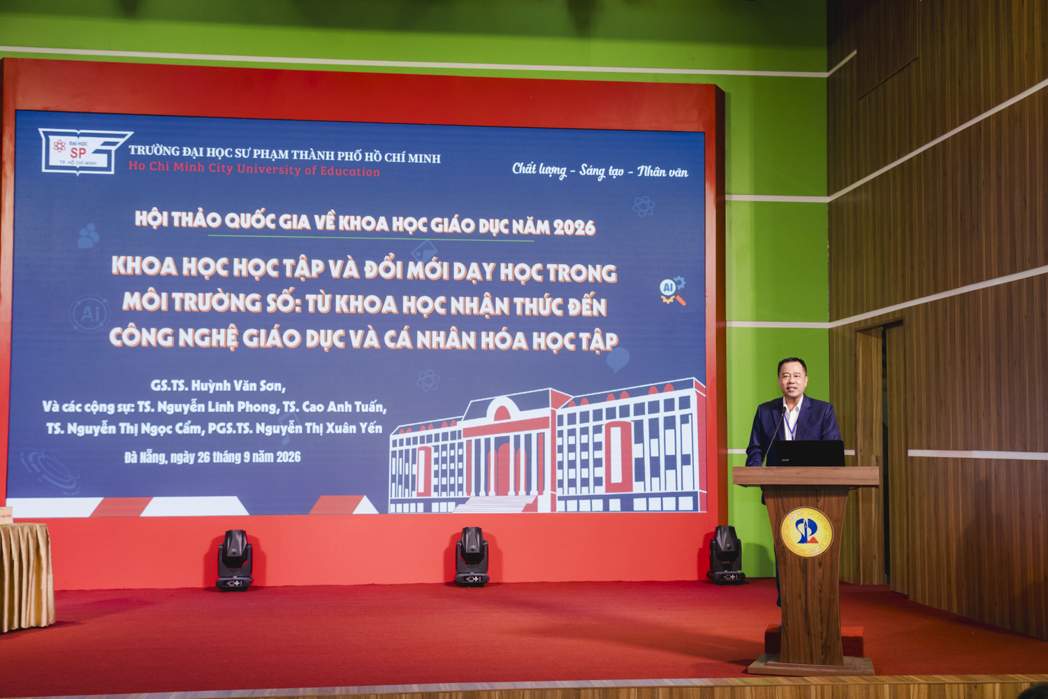 02-1.jpg