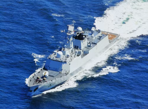 Trung Quốc từng cho tàu hộ vệ Type 054A đến xâm lược vùng biển Việt Nam thời gian qua, được Trung Quốc cho là "hộ tống" giàn khoan 981 (ảnh minh họa) Trung Quốc từng cho tàu hộ vệ Type 054A đến xâm lược vùng biển Việt Nam thời gian qua, được Trung Quốc cho là "hộ tống" giàn khoan 981 (ảnh minh họa)