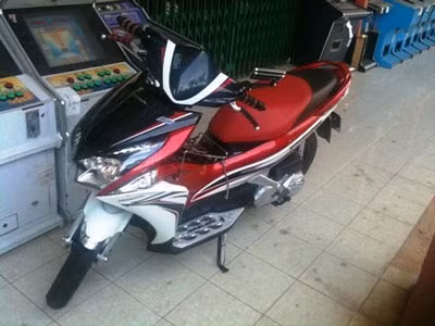 "Đại gia" đi BMW, lừa thiếu nữ đến khách sạn "vui vẻ" rồi cướp ảnh 2 "Đại gia" đi BMW, lừa thiếu nữ đến khách sạn "vui vẻ" rồi cướp ảnh 2