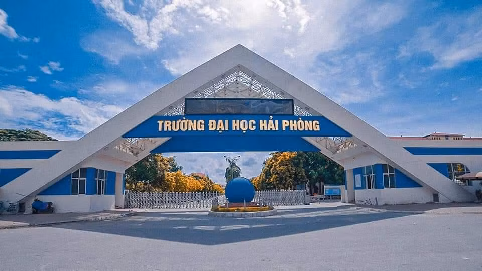 Qua rà soát, Trường Đại học Hải Phòng phát hiện có nhiều bất thường trong tuyển sinh, đào tạo Lớp Đại học Ngôn ngữ Anh K21N (hệ vừa học vừa làm) (Ảnh: LT)