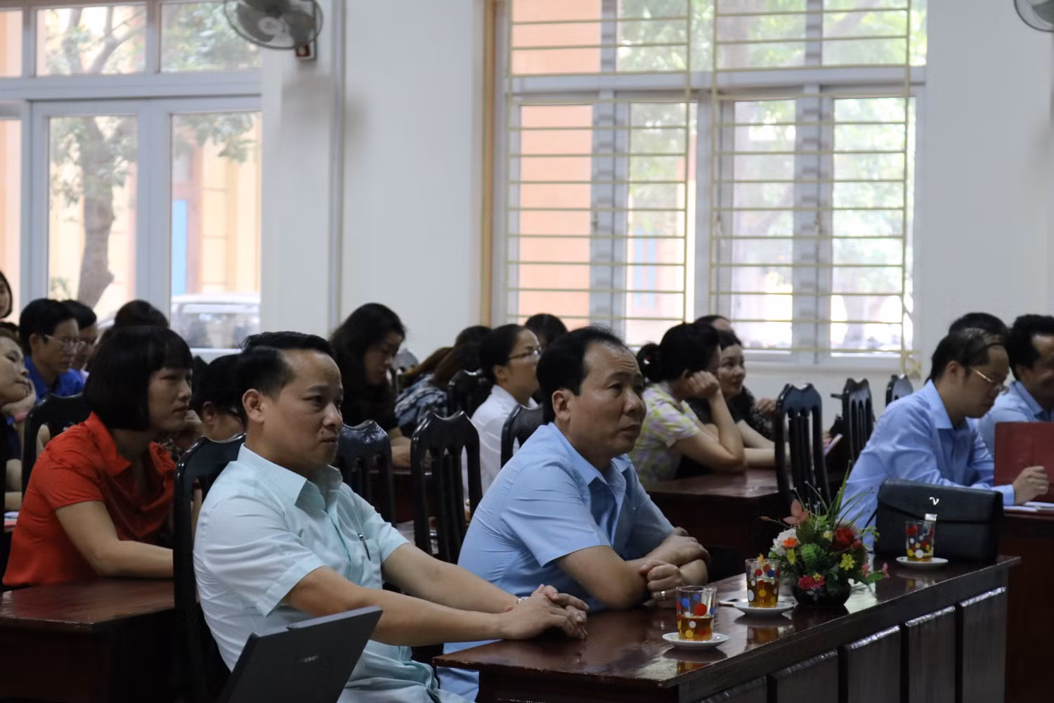 Hội thảo nhận được sự quan tâm từ Thị ủy, Ủy ban nhân dân Thị xã Phú Thọ. Ảnh: Đỗ Thơm