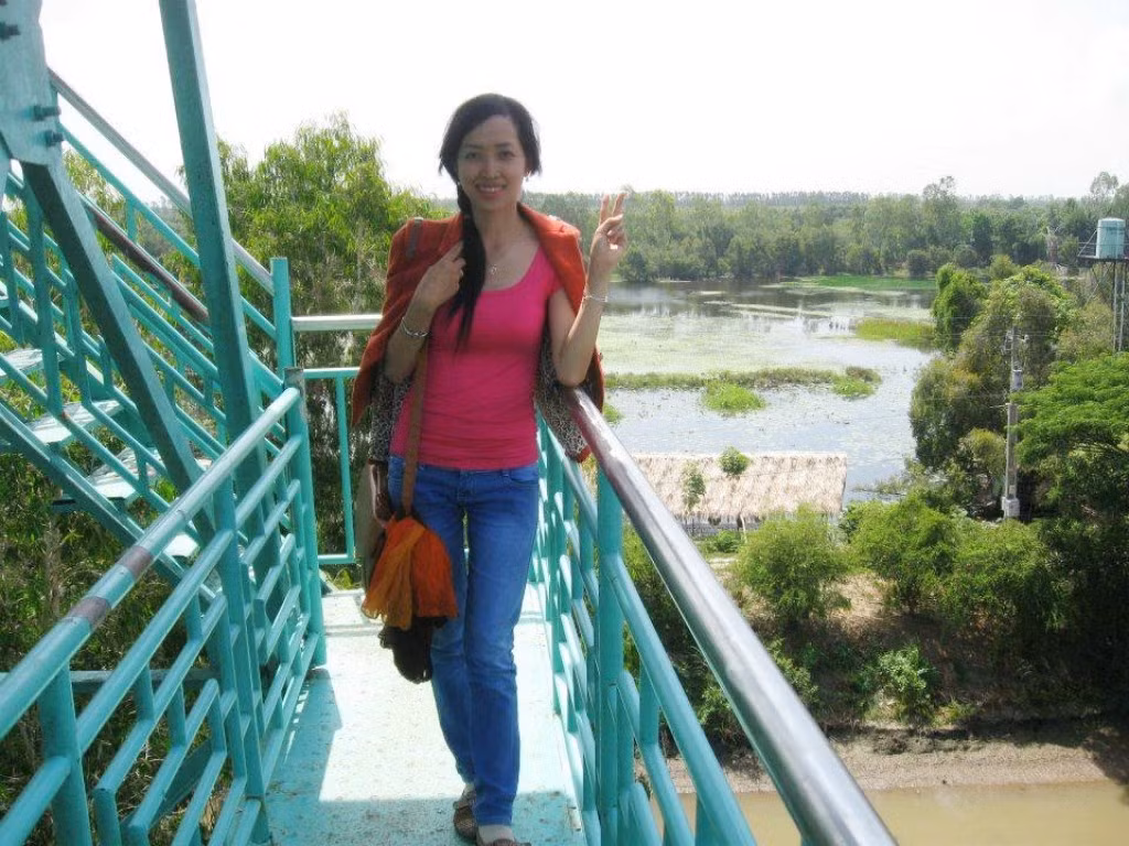 Thảo Ly quan niệm: "Cuộc sống là một bức tranh, và đừng để bức tranh của mỗi chúng ta chỉ được tô điểm bởi một màu...hãy tạo ra những gam màu hài hoà ấy bằng chính sự trải nghiệm của mỗi chúng ta"