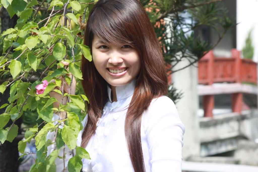 Chu Thị Huyền dẫn đầu Nữ sinh trong mơ ngày 3/6