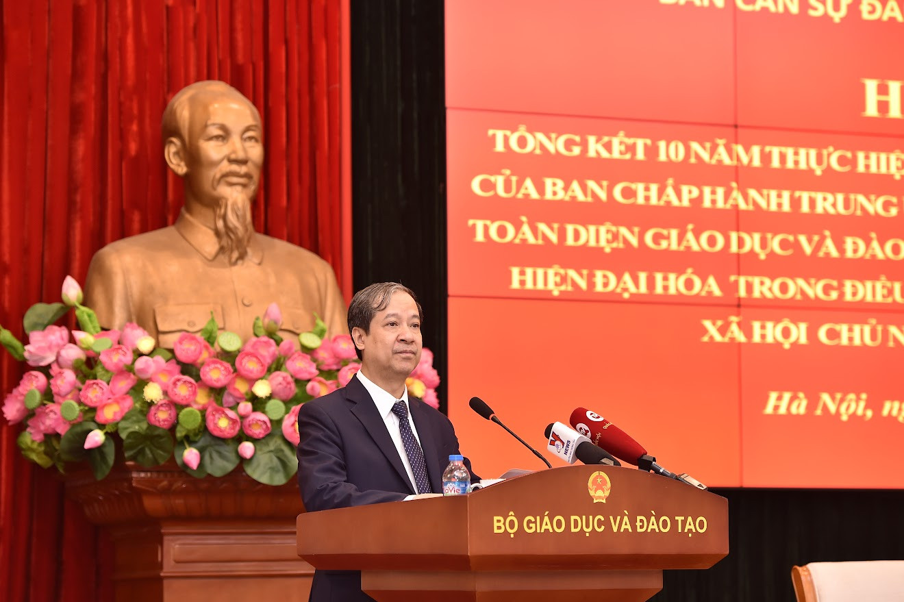Bộ trưởng Bộ Giáo dục và Đào tạo Nguyễn Kim Sơn phát biểu khai mạc tại Hội nghị tổng kết