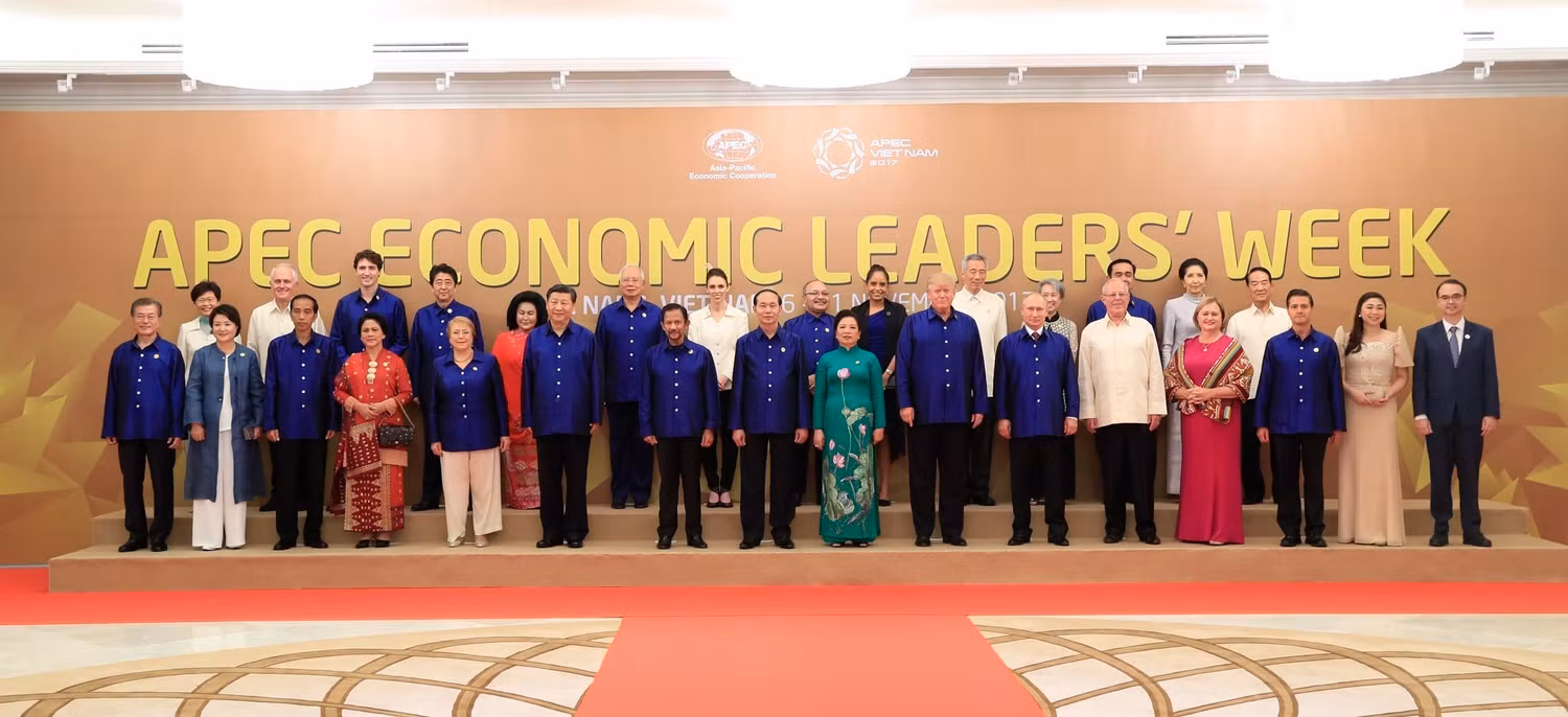 Tiến sĩ Cao Sỹ Kiêm: "Kinh tế Việt Nam có thể bùng nổ như kỳ tích đội tuyển U23" ảnh 1 Tiến sĩ Cao Sỹ Kiêm: "Kinh tế Việt Nam có thể bùng nổ như kỳ tích đội tuyển U23" ảnh 1