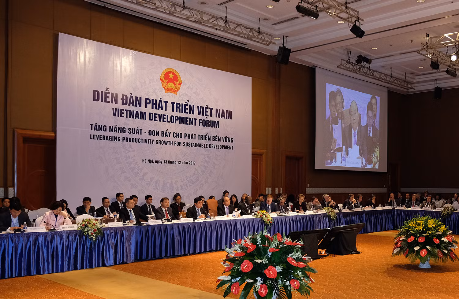 Chống tham nhũng lãng phí, củng cố niềm tin của doanh nghiệp và người dân (*) ảnh 7 Chống tham nhũng lãng phí, củng cố niềm tin của doanh nghiệp và người dân (*) ảnh 7