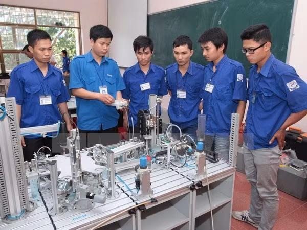 Bộ Lao động yêu cầu các đơn vị lên phương án ứng phó với dịch Covid-19