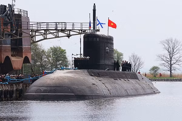 Tàu ngầm Việt Nam do Nga chế tạo. Tàu ngầm Việt Nam do Nga chế tạo.