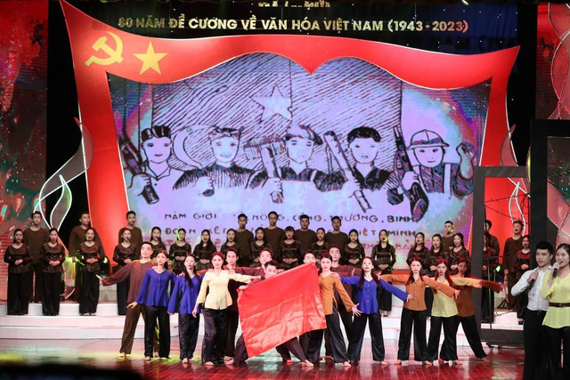 Chương trình là một trong những điểm nhấn thiết thực kỷ niệm 80 năm Đề cương về văn hóa Việt Nam - Ảnh: VGP/Nhật Bắc Chương trình là một trong những điểm nhấn thiết thực kỷ niệm 80 năm Đề cương về văn hóa Việt Nam - Ảnh: VGP/Nhật Bắc