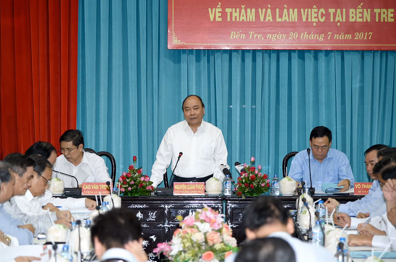 Thủ tướng Nguyễn Xuân Phúc ghi nhận và khích lệ tinh thần sáng tạo, tốc độ tăng trưởng tốt. ảnh: VGP. Thủ tướng Nguyễn Xuân Phúc ghi nhận và khích lệ tinh thần sáng tạo, tốc độ tăng trưởng tốt. ảnh: VGP.