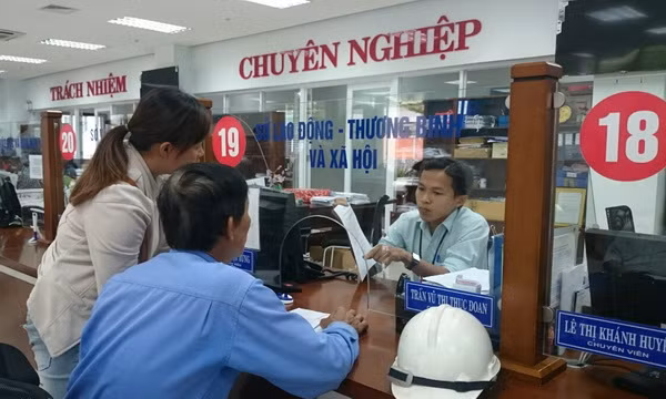 Muốn tăng trưởng kinh tế, phải cải thiện xếp hạng về môi trường kinh doanh. ảnh: Báo Đầu tư. Muốn tăng trưởng kinh tế, phải cải thiện xếp hạng về môi trường kinh doanh. ảnh: Báo Đầu tư.