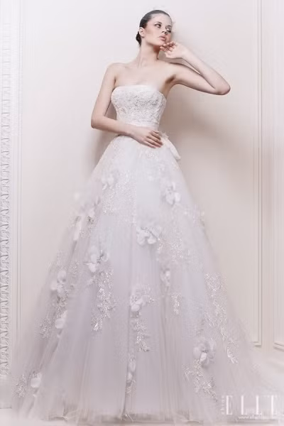 Được thiết kế độc đáo với những bông hoa trải dài