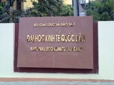 "Nếu biết trước học phí tăng hàng năm, tôi không chọn Đại học Kinh tế quốc dân" ảnh 2