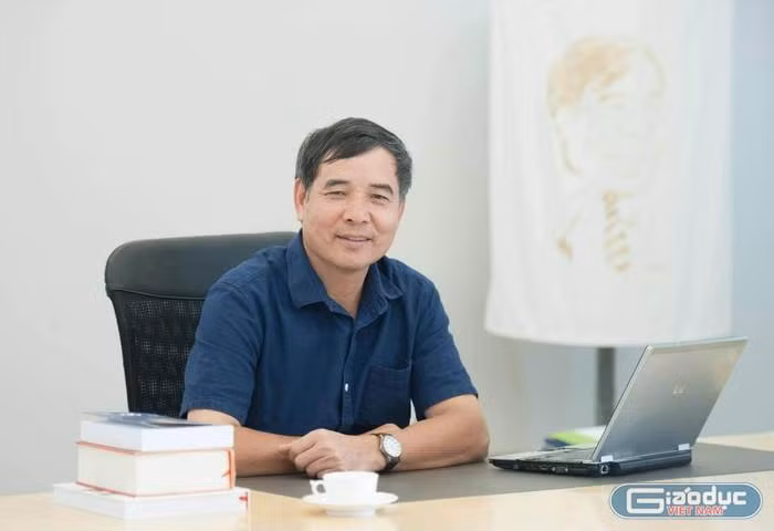 Ông Lê Trường Tùng - Phó Chủ tịch Hiệp hội Các trường đại học cao đẳng Việt Nam, Thành viên Hội đồng Quốc gia về Giáo dục và Phát triển nhân lực, Chủ tịch Hội đồng Trường Đại học FPT. (Ảnh: Thùy Linh)