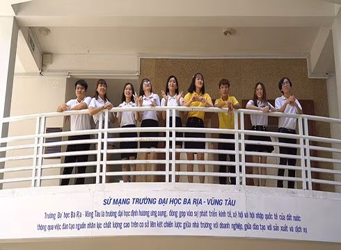 Đón sinh viên, BVU quay MV "Back to school - Ngày trở lại trường" (ảnh: BVU) Đón sinh viên, BVU quay MV "Back to school - Ngày trở lại trường" (ảnh: BVU)