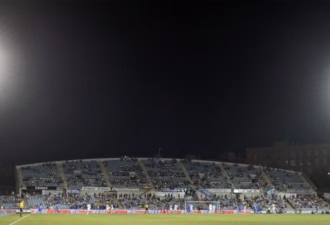 Khán đài trống ở sân của Getafe. Khán đài trống ở sân của Getafe.