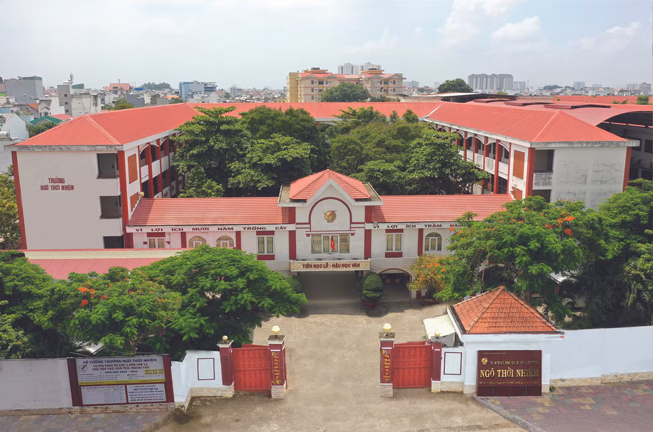 Trường tiểu học - trung học cơ sở - trung học phổ thông Ngô Thời Nhiệm (ảnh minh họa: Website nhà trường)