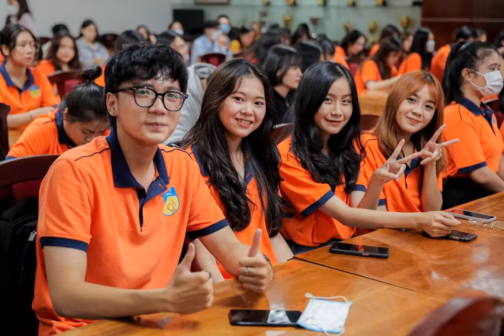 Sinh viên Trường Đại học Công nghệ thành phố (HUTECH). Ảnh: Fanpage nhà trường