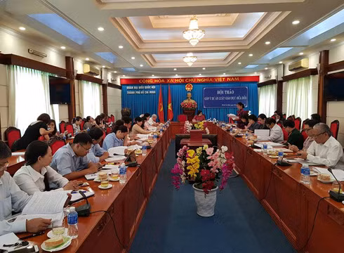 Toàn cảnh buổi hội thảo do Đoàn đại biểu Quốc hội Thành phố Hồ Chí Minh tổ chức ngày 2/10 (ảnh: P.L) Toàn cảnh buổi hội thảo do Đoàn đại biểu Quốc hội Thành phố Hồ Chí Minh tổ chức ngày 2/10 (ảnh: P.L)
