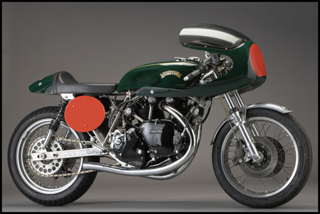 NORTON COMMANDO PRODUCTION RACER 750 NORTON COMMANDO PRODUCTION RACER 750