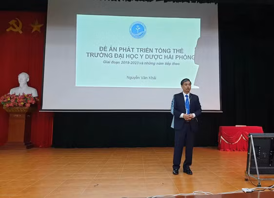 Bổ nhiệm ông Nguyễn Văn Khải làm hiệu trưởng Trường Đại học Y Dược Hải Phòng ảnh 2