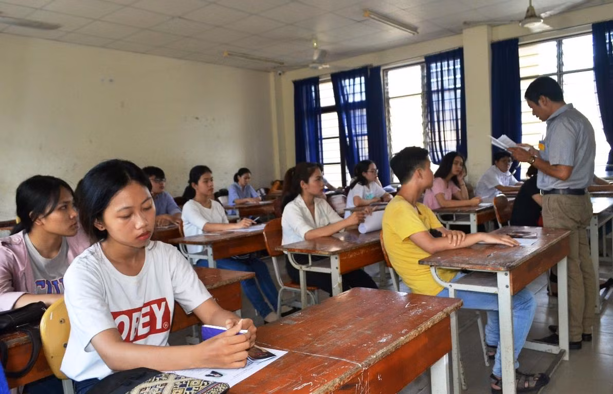 Đào tạo giáo viên phải gắn chặt với các trường phổ hình thành nên ê kip sư phạm - phổ thông. Ảnh: AN Đào tạo giáo viên phải gắn chặt với các trường phổ hình thành nên ê kip sư phạm - phổ thông. Ảnh: AN
