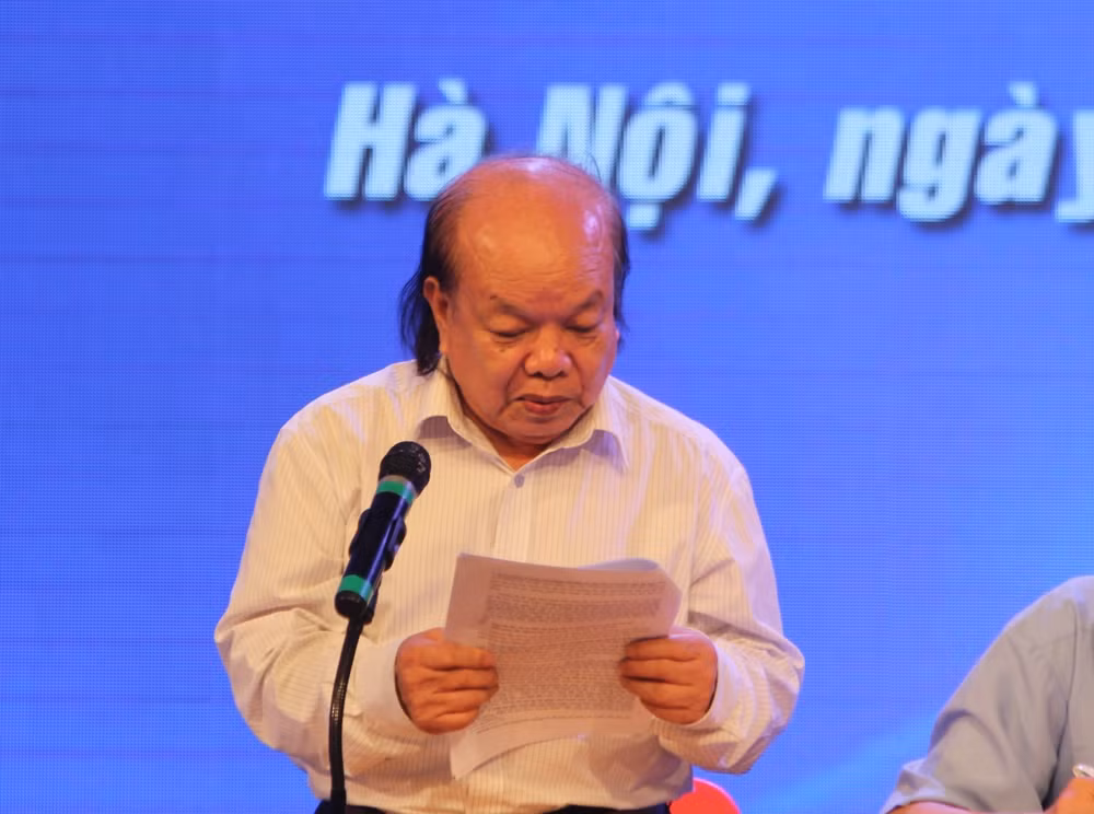 Giáo sư Trần Hữu Nghị (ảnh Trinh Phúc).