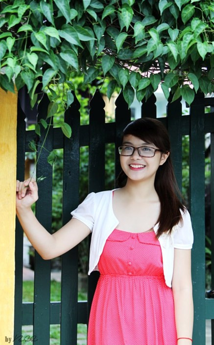 Trần Thị Minh Diễm, Huế, ĐH Ngoại ngữ Huế (44) Giành tấm vé vào vòng 2 nhờ có lượng tin nhắn SMS lớn nhất Bấm vào đây xem: Danh sách nữ sinh // Thể lệ // Giải thưởng // Gửi ảnh Trần Thị Minh Diễm, Huế, ĐH Ngoại ngữ Huế (44) Giành tấm vé vào vòng 2 nhờ có lượng tin nhắn SMS lớn nhất Bấm vào đây xem: Danh sách nữ sinh // Thể lệ // Giải thưởng // Gửi ảnh