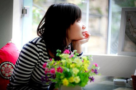 Hà Thị Nga, Hà Nam, ĐH Ngoại ngữ - ĐH Quốc gia Hà Nội (37) Dẫn đầu ngày 22-11 Bấm vào đây xem: Danh sách nữ sinh // Thể lệ // Giải thưởng // Gửi ảnh Hà Thị Nga, Hà Nam, ĐH Ngoại ngữ - ĐH Quốc gia Hà Nội (37) Dẫn đầu ngày 22-11 Bấm vào đây xem: Danh sách nữ sinh // Thể lệ // Giải thưởng // Gửi ảnh