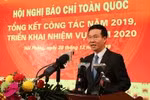 Đồng chí Võ Văn Thưởng, Ủy viên Bộ Chính trị, Bí thư Trung ương Đảng, Trưởng Ban Tuyên giáo Trung ương phát biểu chỉ đạo tại hội nghị Đồng chí Võ Văn Thưởng, Ủy viên Bộ Chính trị, Bí thư Trung ương Đảng, Trưởng Ban Tuyên giáo Trung ương phát biểu chỉ đạo tại hội nghị