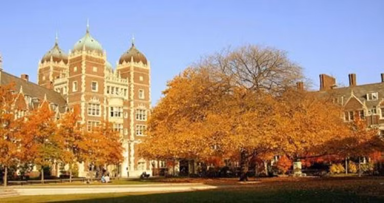 Penn là một trong những học viện đầu tiên đi theo một khuôn mẫu đa ngành được phát triển bởi các viện đại học châu Âu, tập trung nhiều "trường" (faculty) dưới cùng một viện đại học. Penn là một trong những học viện đầu tiên đi theo một khuôn mẫu đa ngành được phát triển bởi các viện đại học châu Âu, tập trung nhiều "trường" (faculty) dưới cùng một viện đại học.
