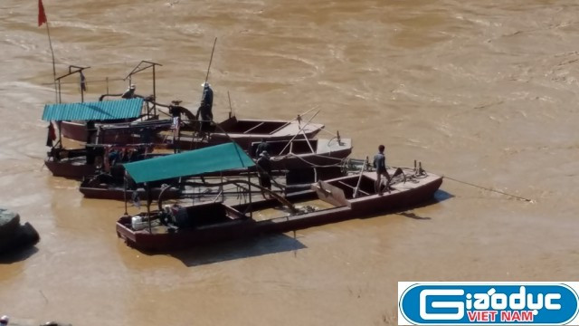 Cơ quan chức năng dường như đã buông lỏng quan lý trong lính vực kiểm soát tài nguyên khoáng sản tại huyện Sông Mã. Ảnh: Duy Phong Cơ quan chức năng dường như đã buông lỏng quan lý trong lính vực kiểm soát tài nguyên khoáng sản tại huyện Sông Mã. Ảnh: Duy Phong