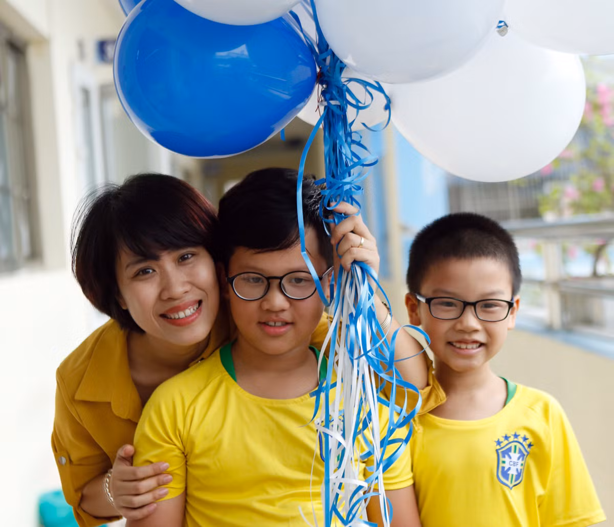 Mỗi học sinh đều có tính cách khác nhau nên không thể đánh giá theo một tiêu chí.