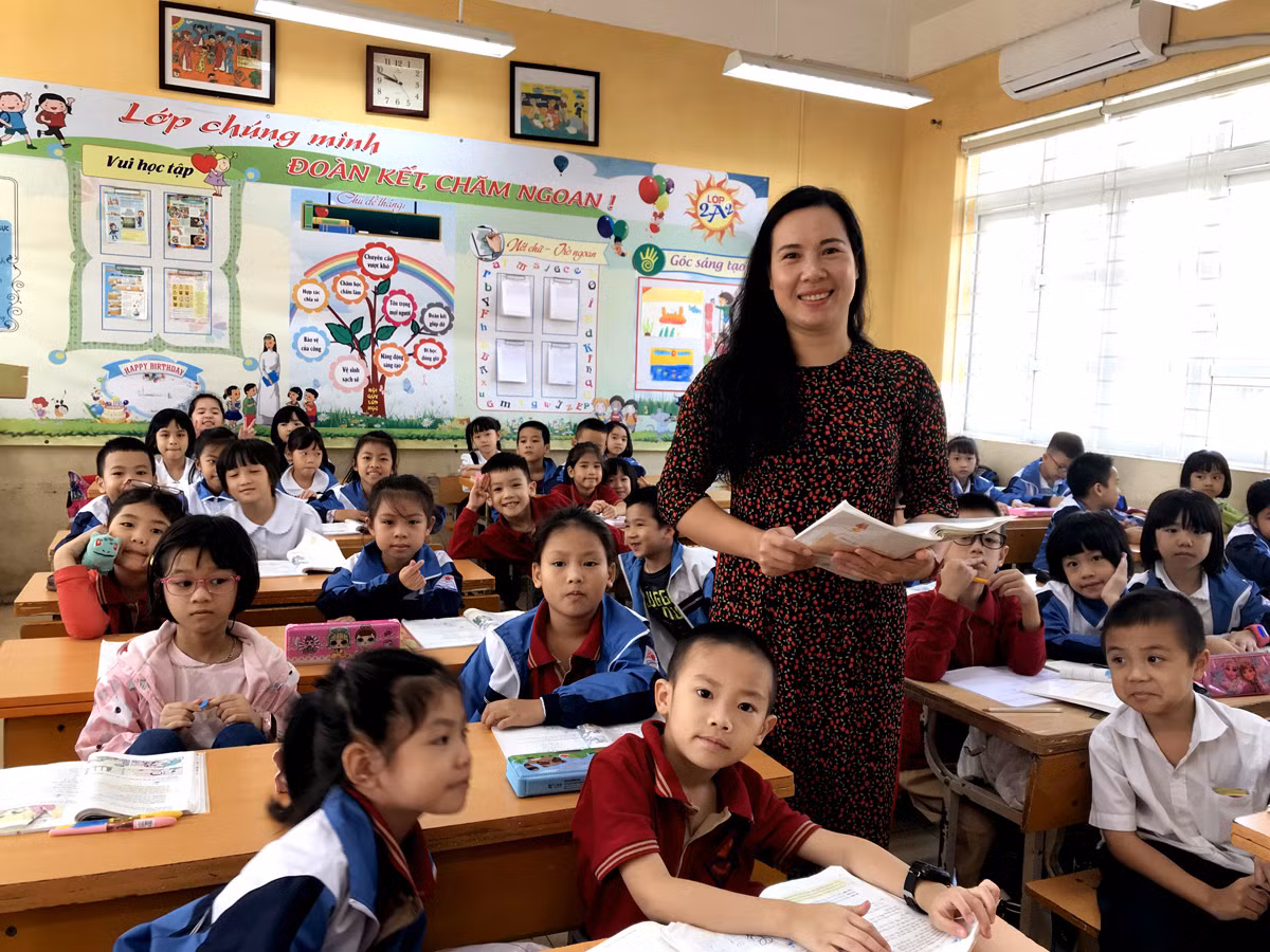 Cô giáo Nguyễn Thị Bích Diệp: Từ khi học lớp 5 là tôi đã mơ ước sau này lớn lên được làm cô giáo. Ảnh: Tùng Dương.