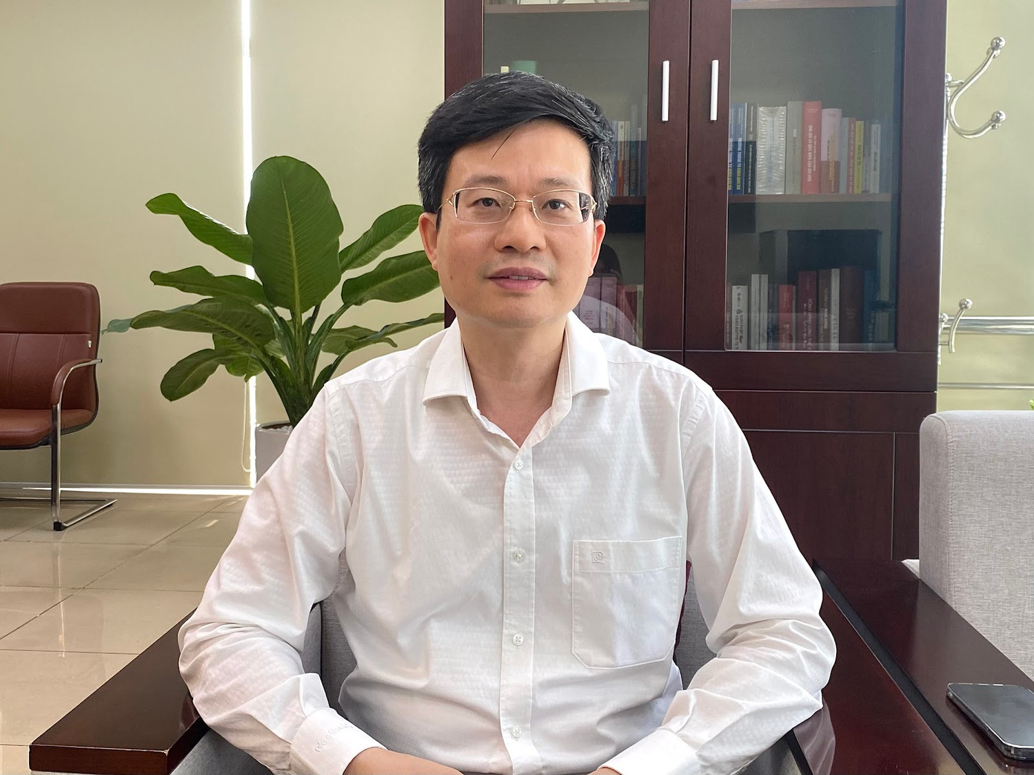 Phó Giáo sư, Tiến sĩ Đỗ Chí Nghĩa - Ủy viên Thường trực Ủy ban Văn hóa, Giáo dục của Quốc hội. (Ảnh: Thúy Hiền)