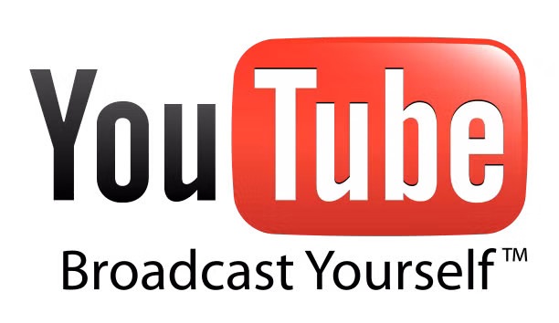 2006: YouTube Google mua lại toàn bộ cổ phiếu của YouTube vào tháng 10/2006 với giá 1,65 tỷ USD. Google cũng tiết lộ một công cụ mới có tên là Trends, giúp người dùng theo dõi các từ khóa phổ biến vào những thời điểm cụ thể. Trước đó, Google còn ra mắt dịch vụ chat trên nền Gmail là Gchat. Dịch vụ thanh toán mua hàng trực tuyến Google Checkout cũng được ra đời sau đó. 2006: YouTube Google mua lại toàn bộ cổ phiếu của YouTube vào tháng 10/2006 với giá 1,65 tỷ USD. Google cũng tiết lộ một công cụ mới có tên là Trends, giúp người dùng theo dõi các từ khóa phổ biến vào những thời điểm cụ thể. Trước đó, Google còn ra mắt dịch vụ chat trên nền Gmail là Gchat. Dịch vụ thanh toán mua hàng trực tuyến Google Checkout cũng được ra đời sau đó.