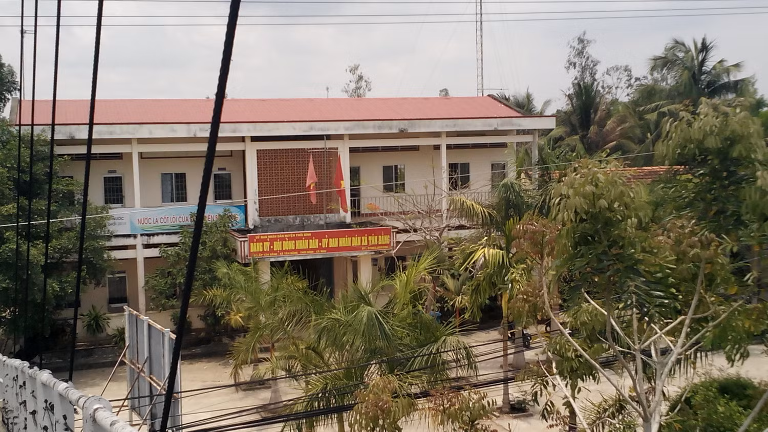Trụ sở xã Tân Bằng, nơi xảy ra vụ việc gây xôn xao dư luận. Ảnh Trúc Linh